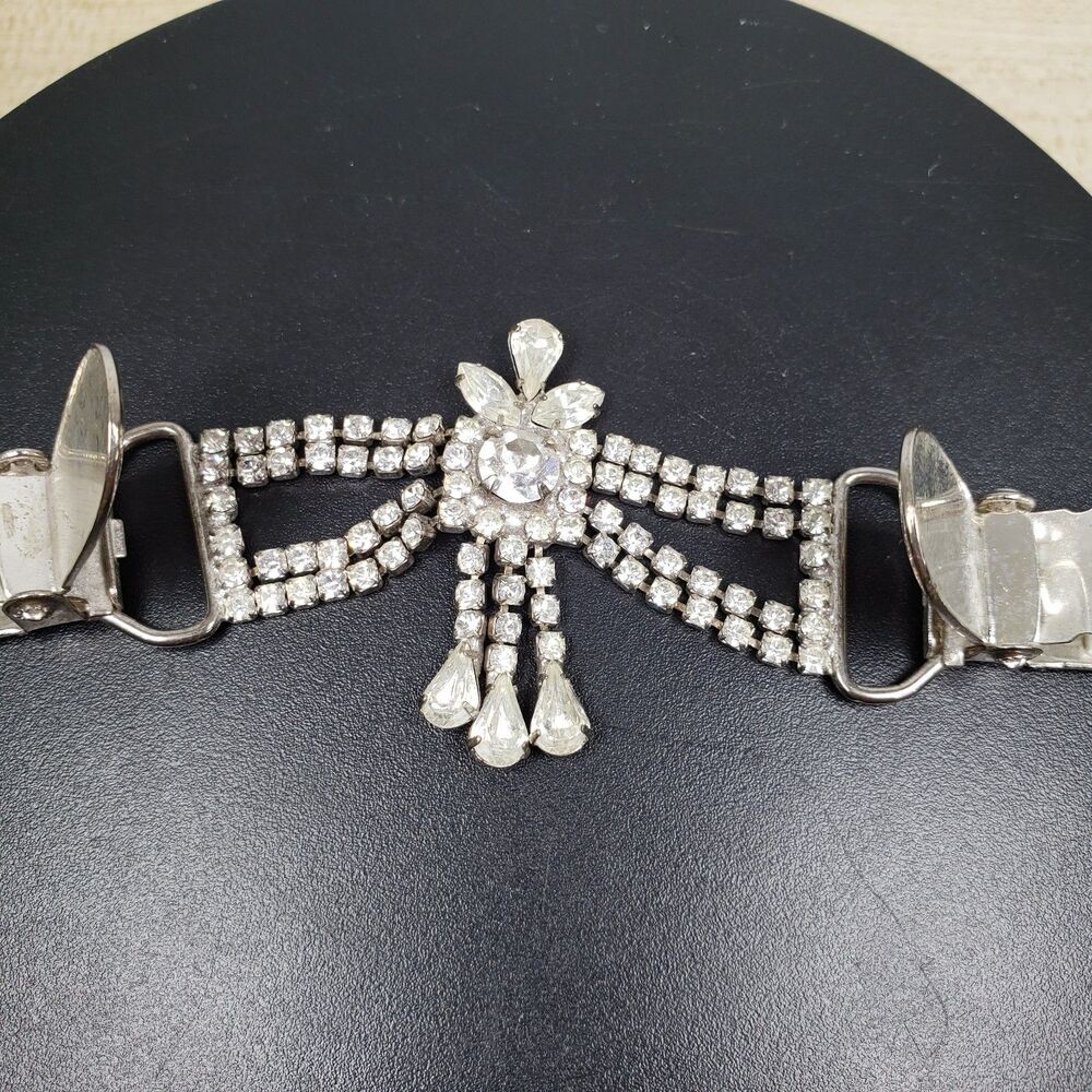 Vintage Pelican USA Crystal Rhinestone Cardigan Sweater Dress Clip Silver Tone